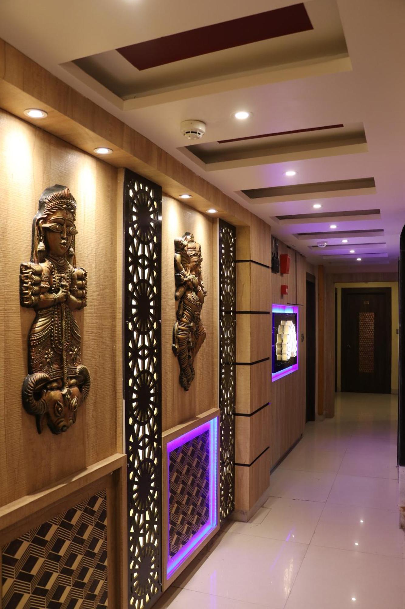 Mohar Residency Hotel Колката Екстериор снимка