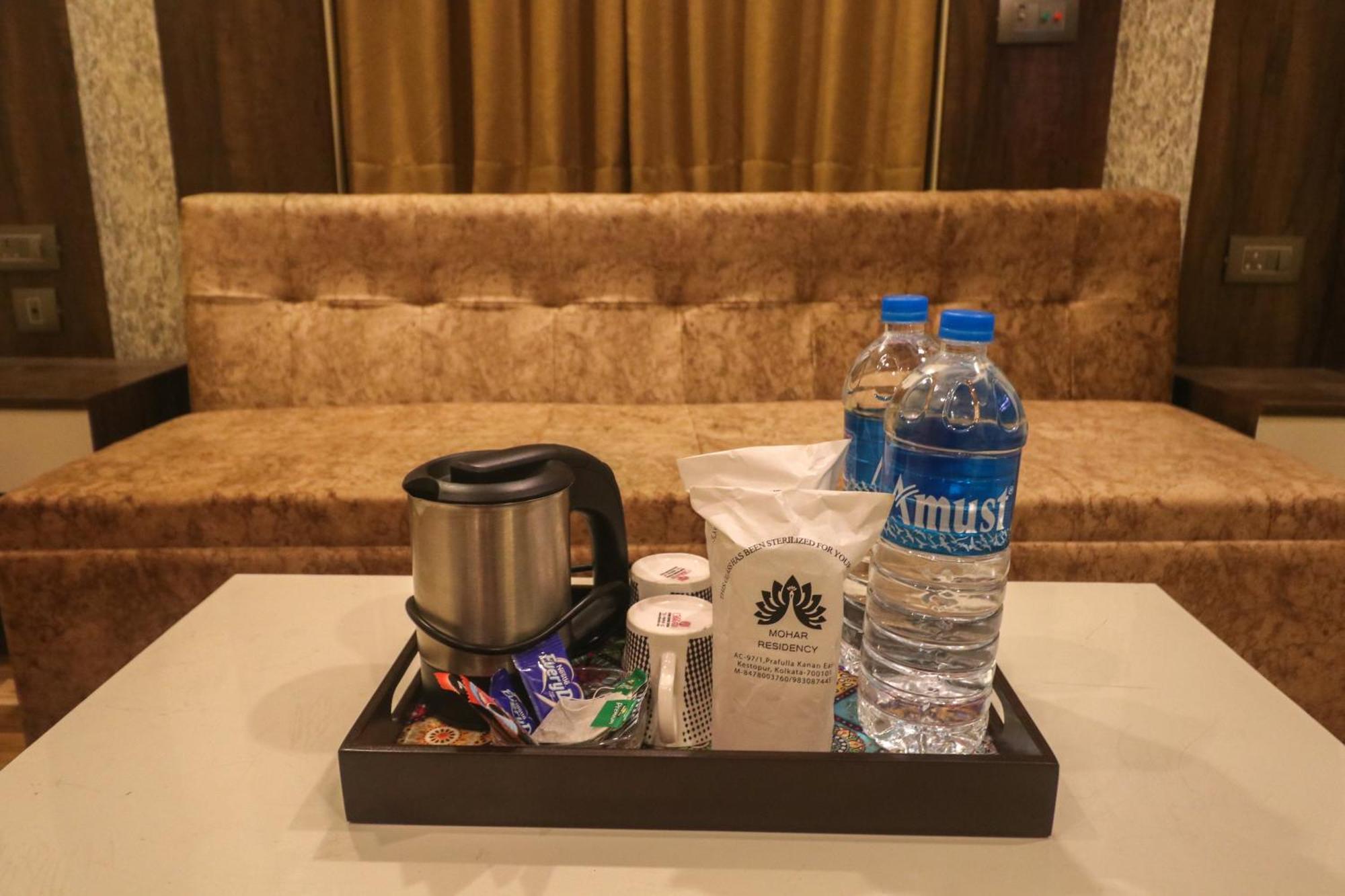 Mohar Residency Hotel Колката Екстериор снимка