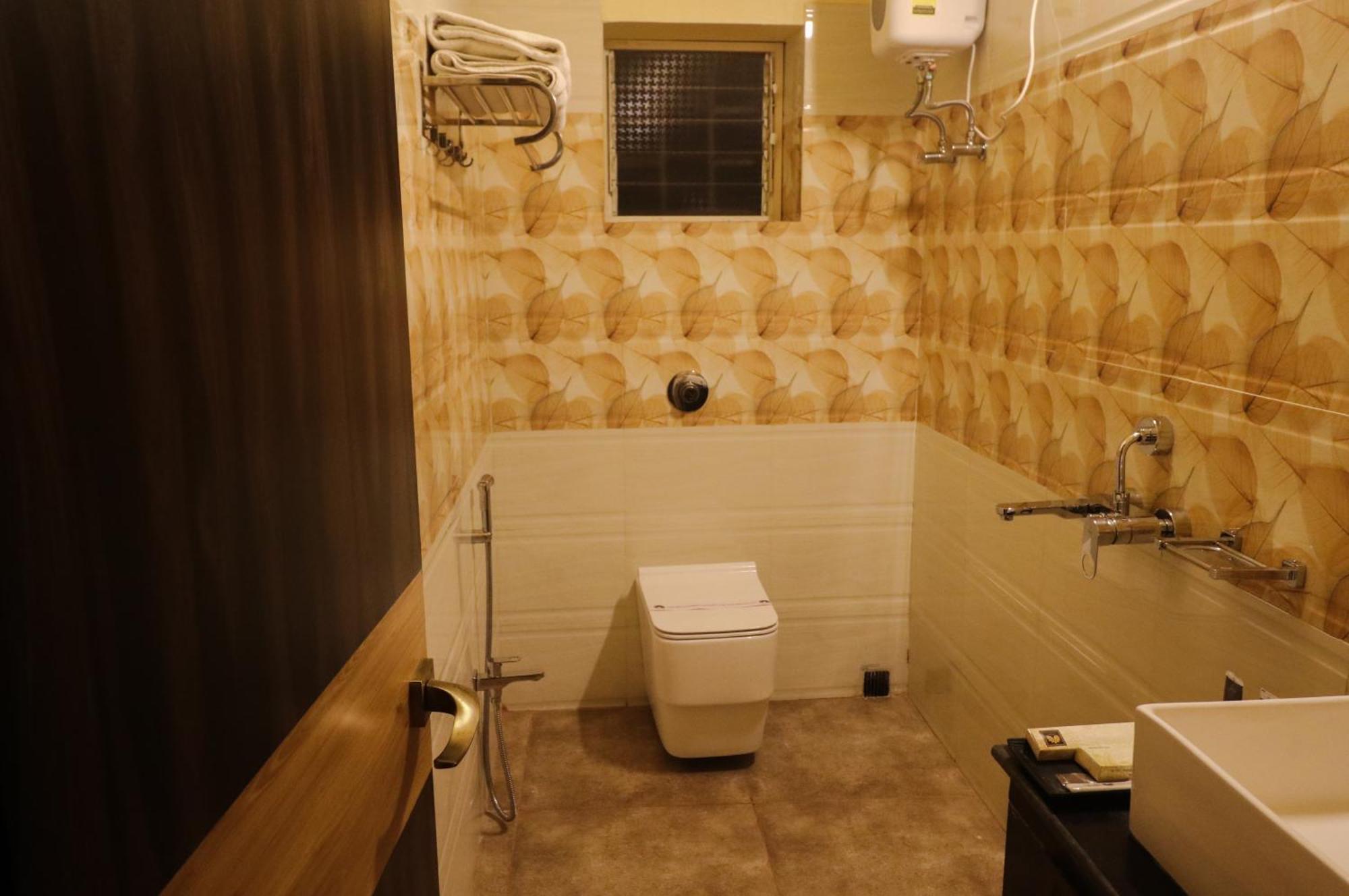 Mohar Residency Hotel Колката Екстериор снимка